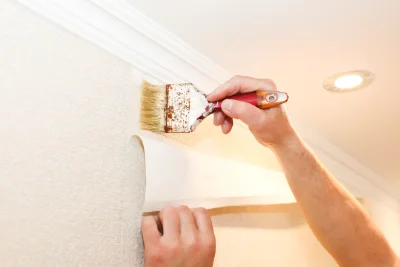 Pose de papier peint à Eteimbes — revêtements muraux et toiles de verre